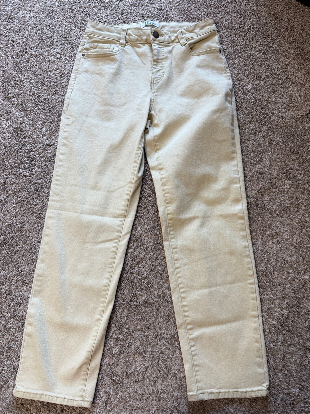 D. Jeans stretch ankle jeans